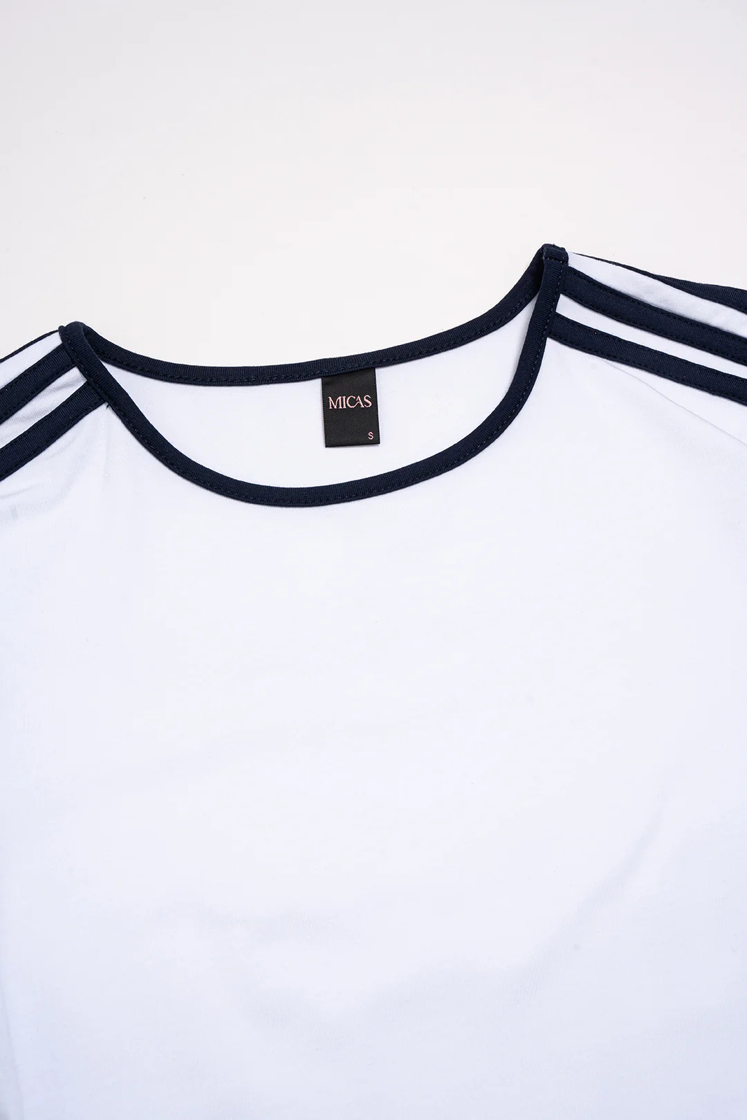 Contrast Striped Round Neck Short Sleeve Bodysuit - Image 4