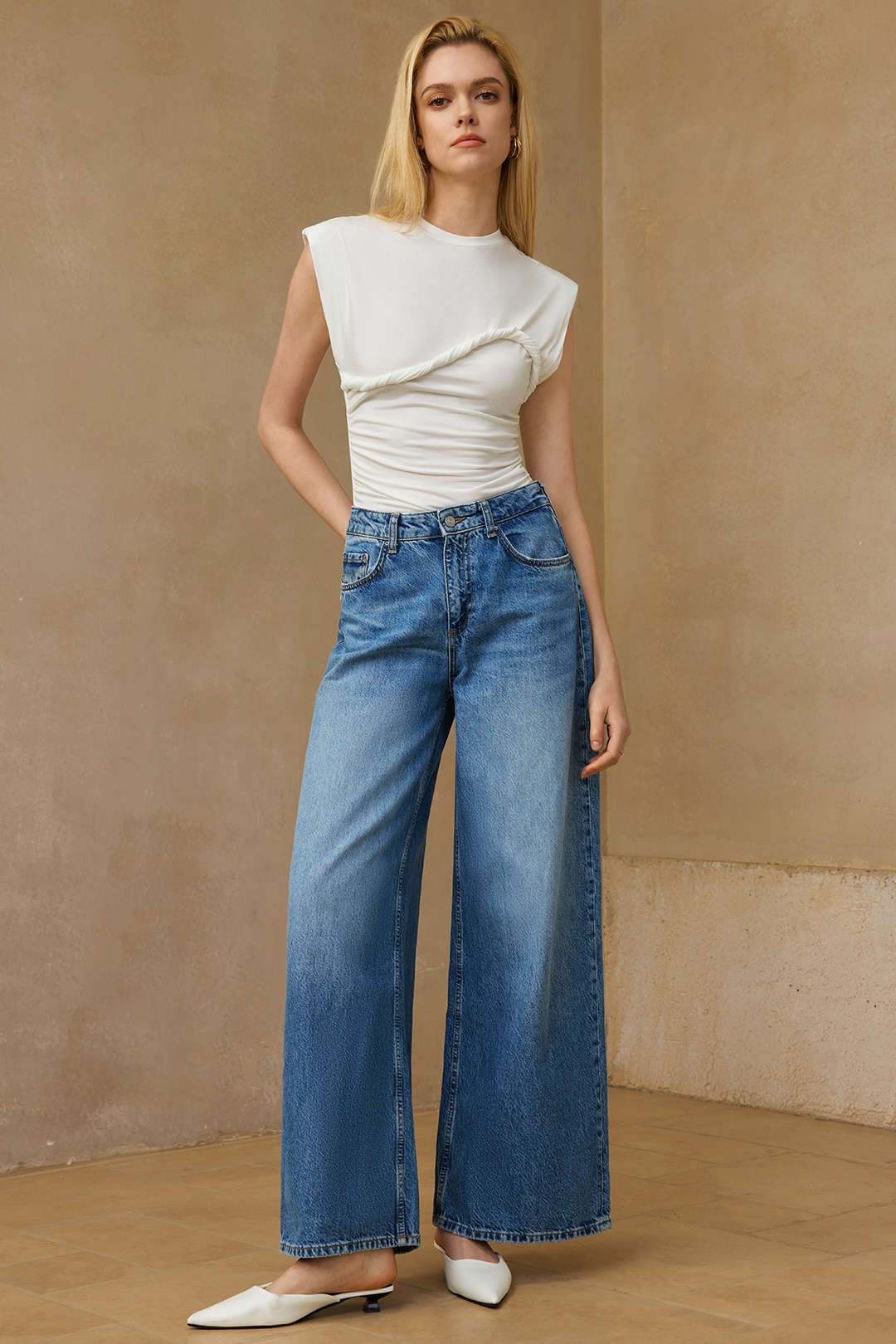 Solid Twist Round Neck T-Shirt - Image 9