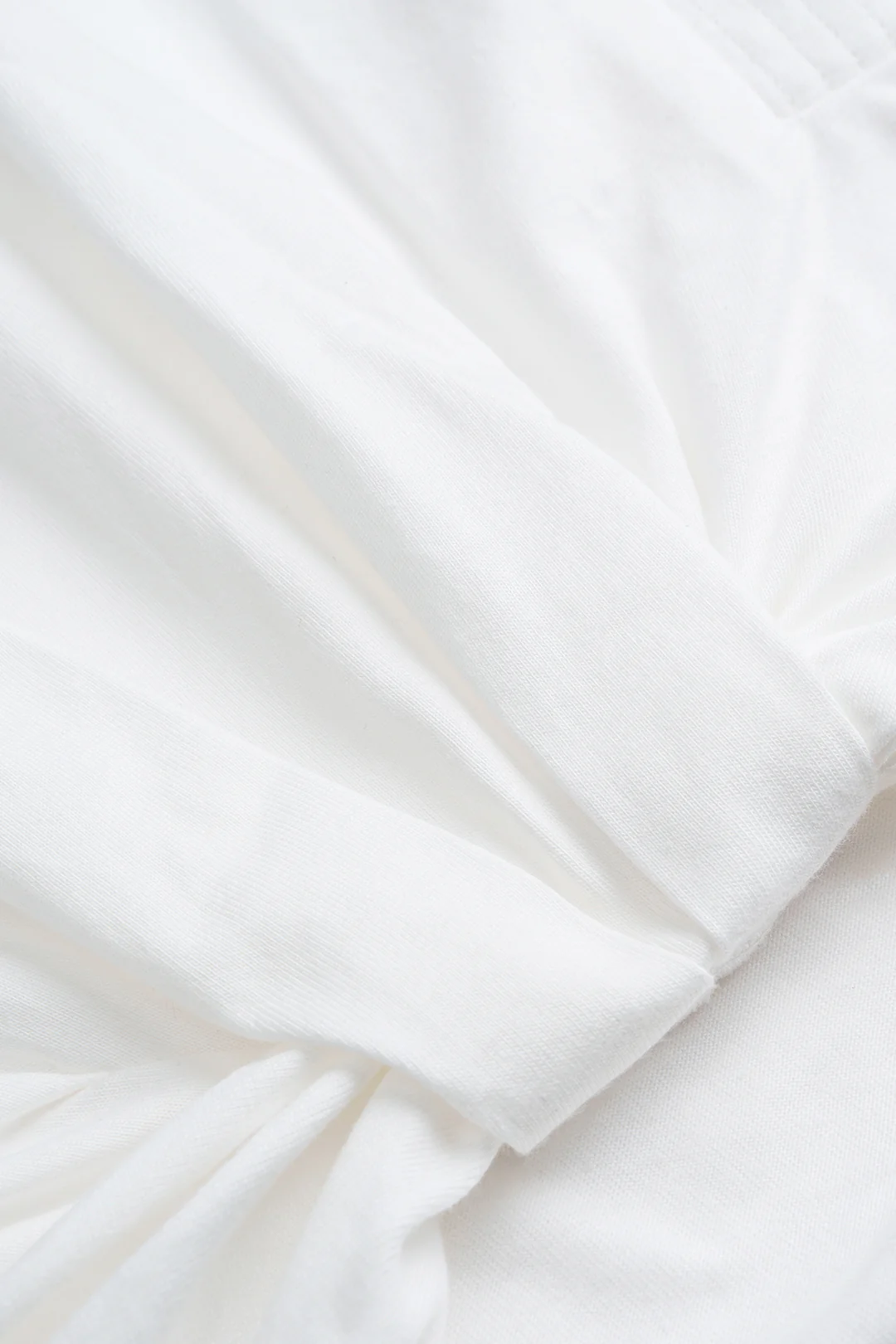 Solid Round Neck Ruched Flutter Sleeve T-Shirt - Image 3