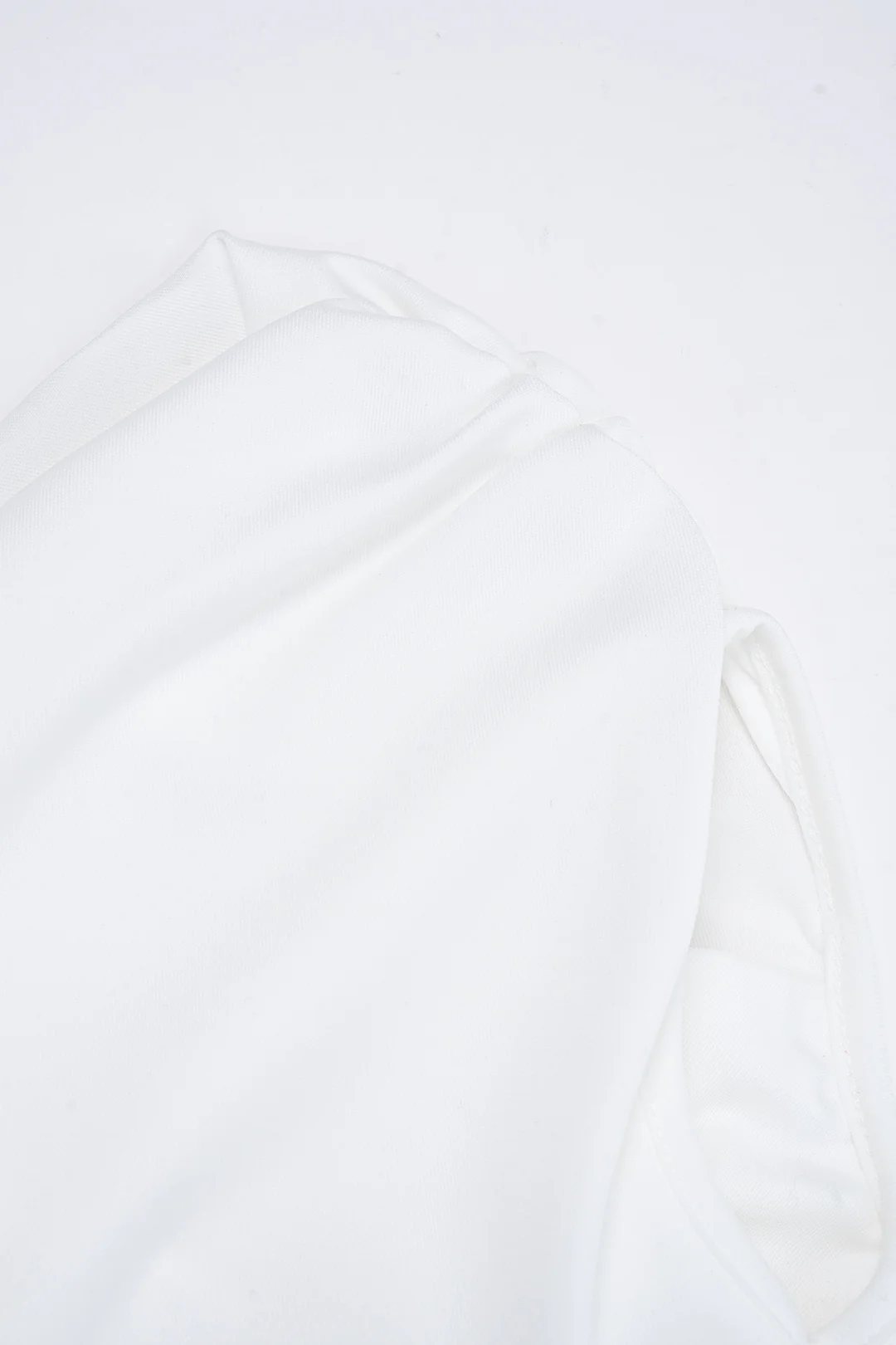 Asymmetrical V-Neck Ruched Sleeveless T-Shirt - Image 3