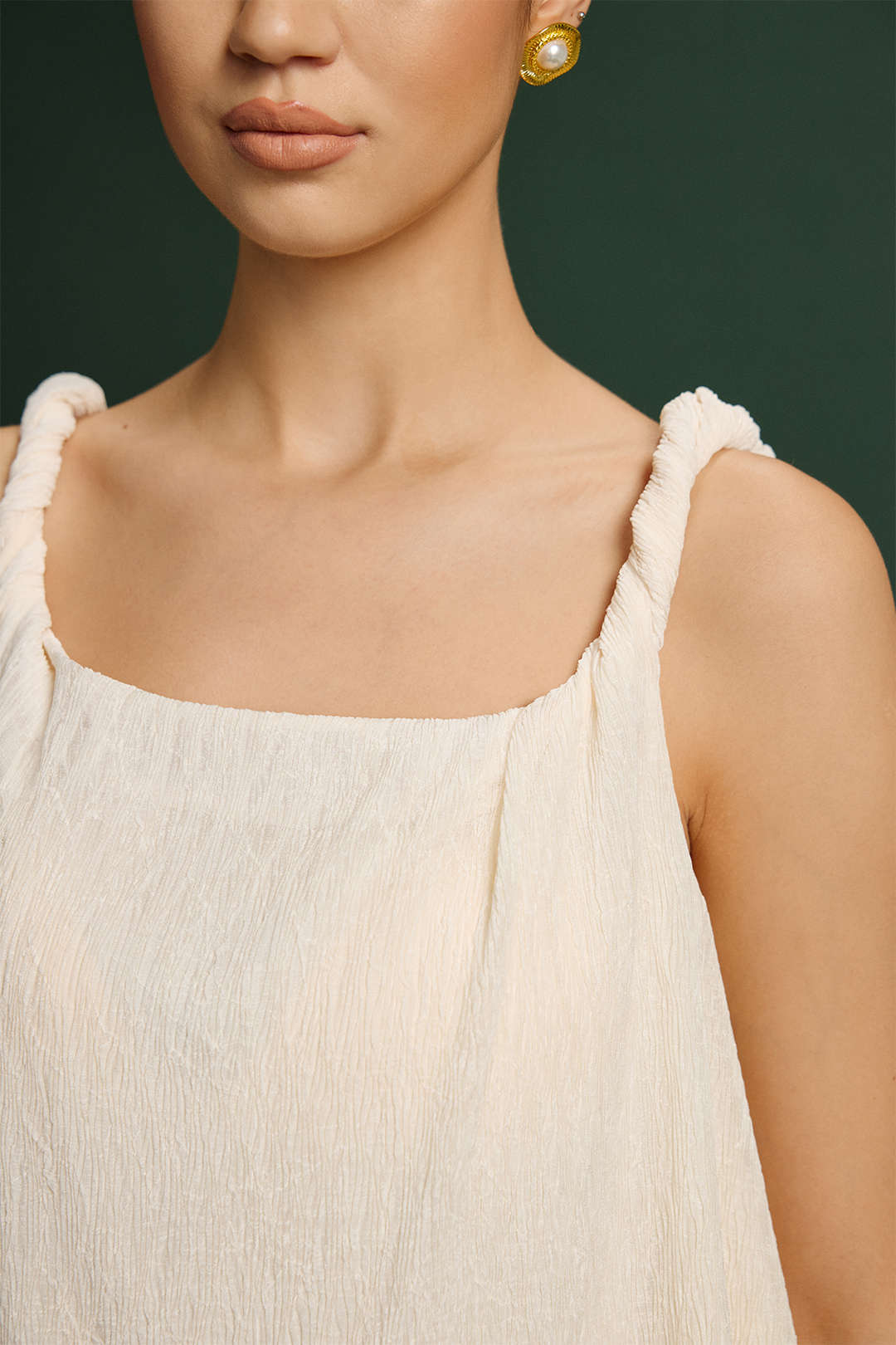 Twist Knot Irregular Hem Cami Top - Image 3