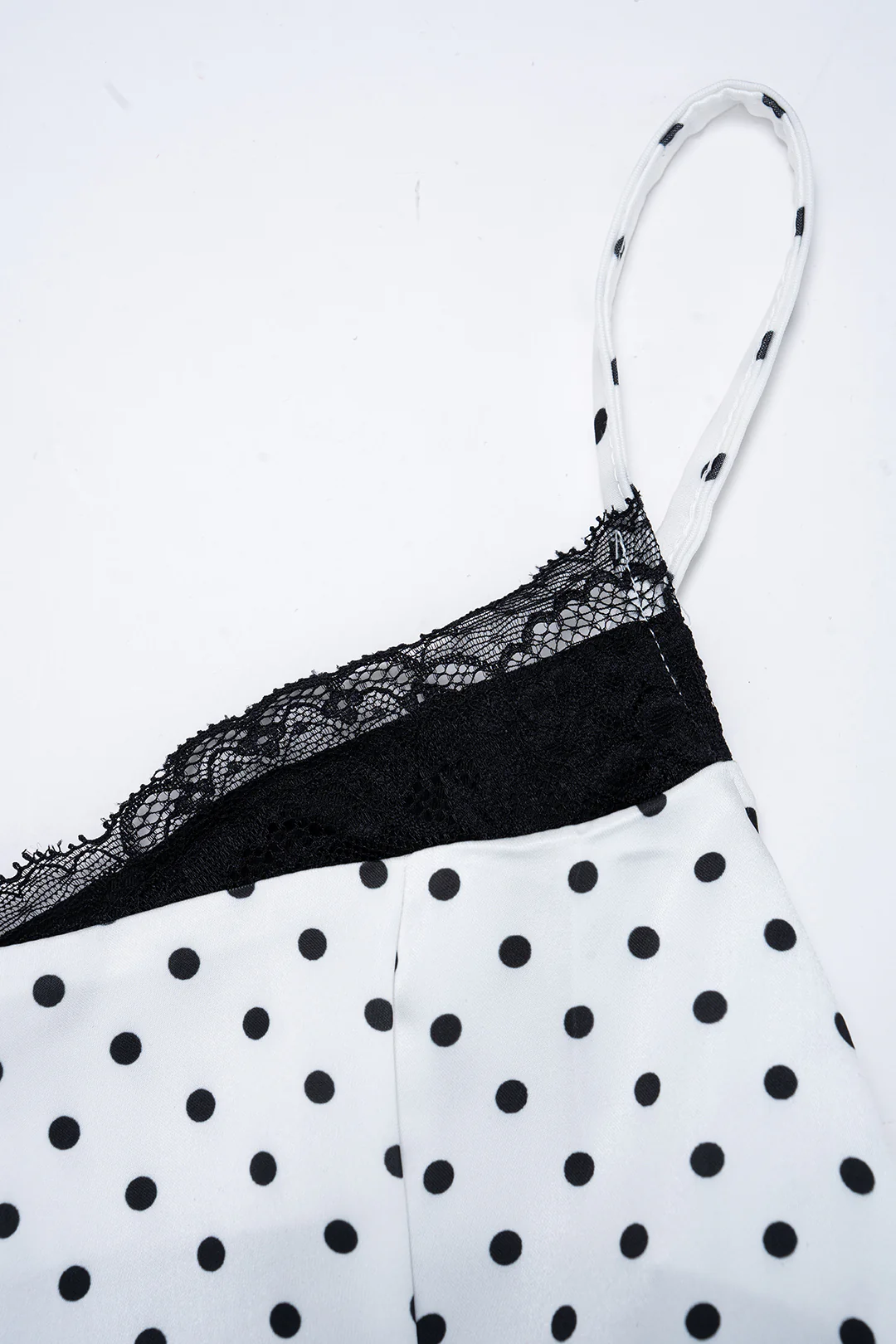 Polka Dots Print Lace Patchwork Cami Top - Image 4