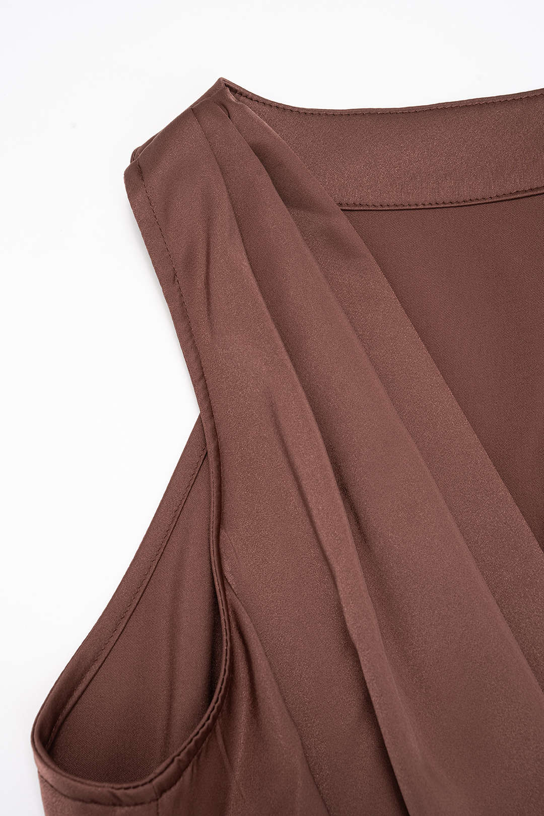 Satin Crossed V-Neck Asymmetrical Ruched Tank Top - Image 3