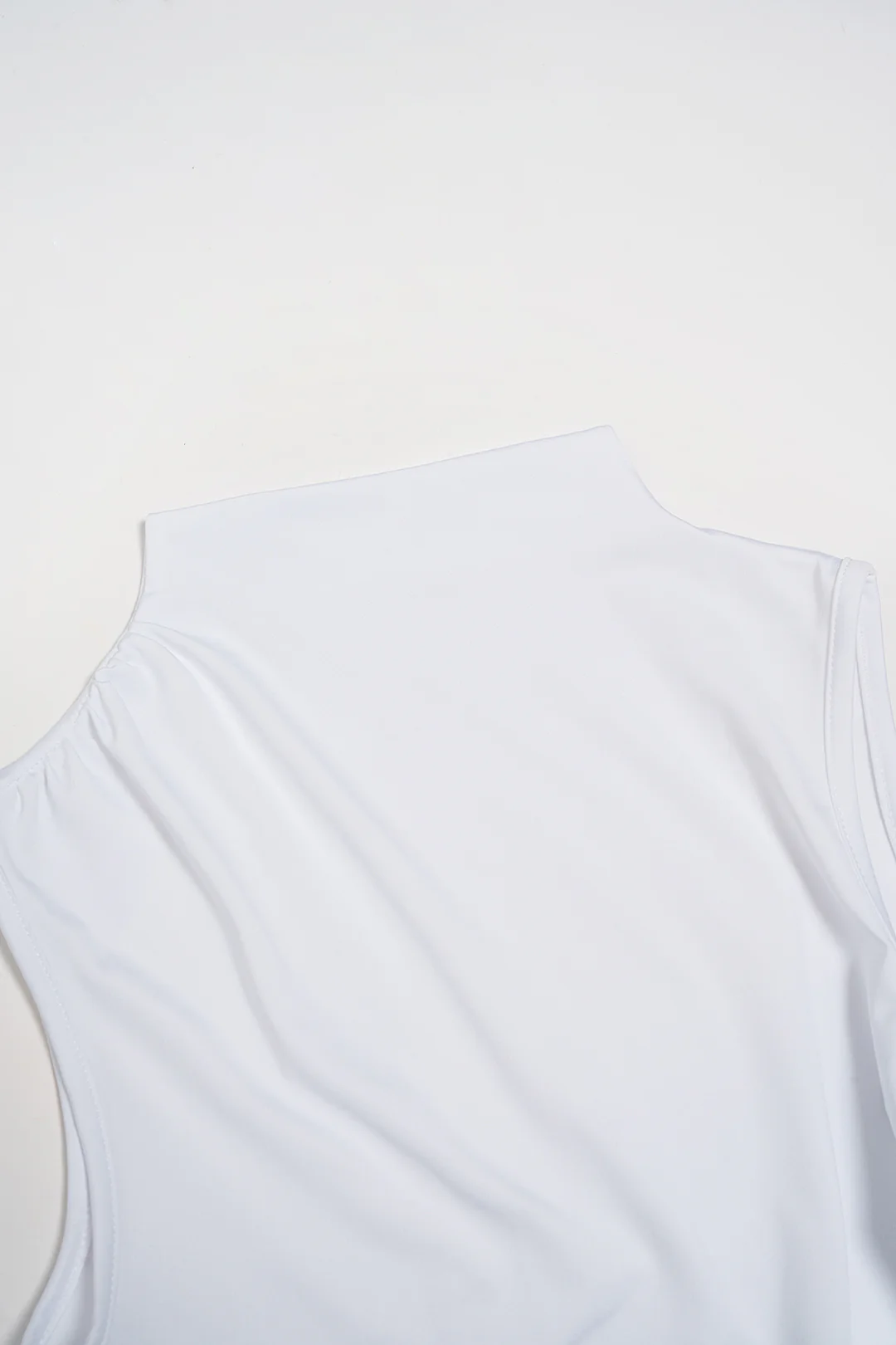 Solid Mock Neck Asymmetrical Ruched Tank Top - Image 3