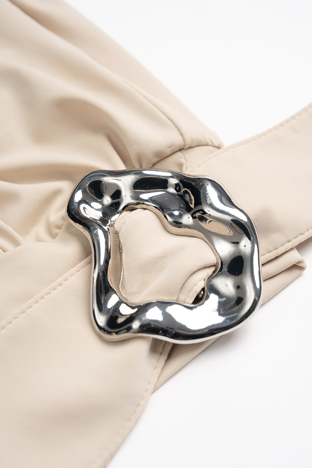 Round Neck Ruched Metallic Tank Top - Image 3