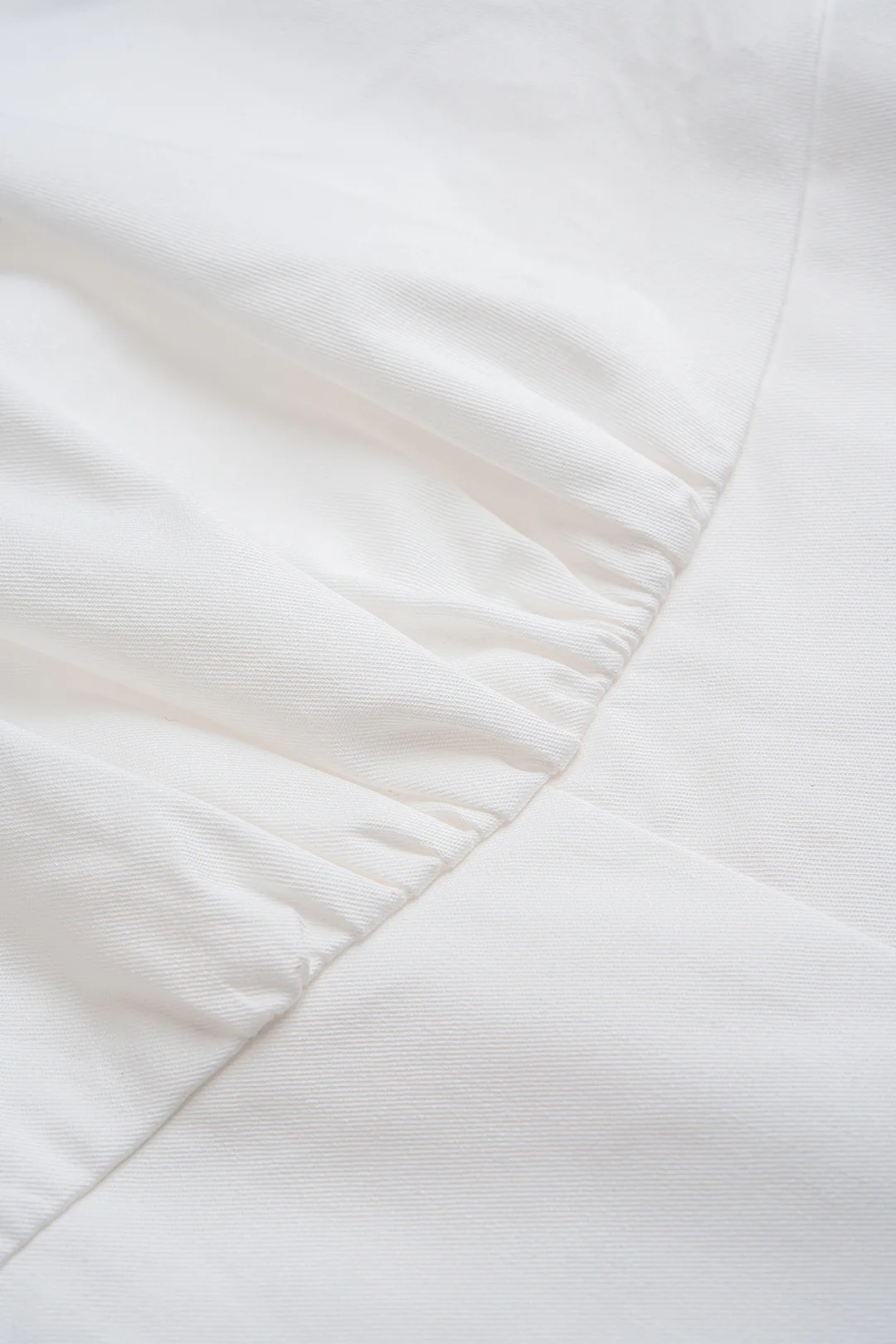 V-Neck Short-Sleeve Shirt - Image 4