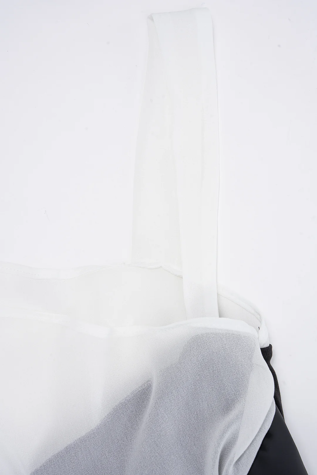 Patchwork Faux Leather Asymmetrical Short-Sleeve Shirt - Image 4