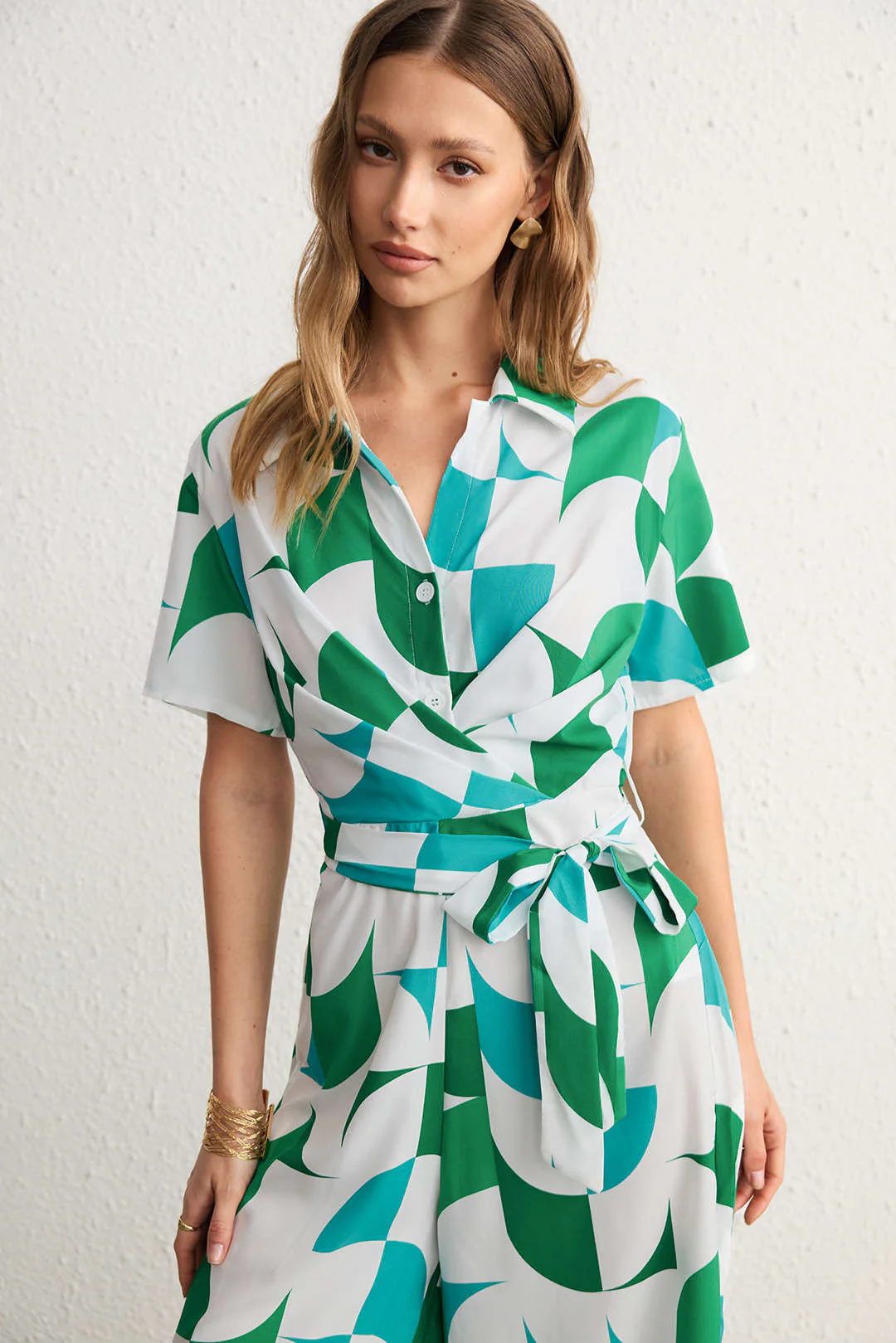 Contrast Geometric Print Lapel Tie-Up Short Sleeve Jumpsuit - Image 2