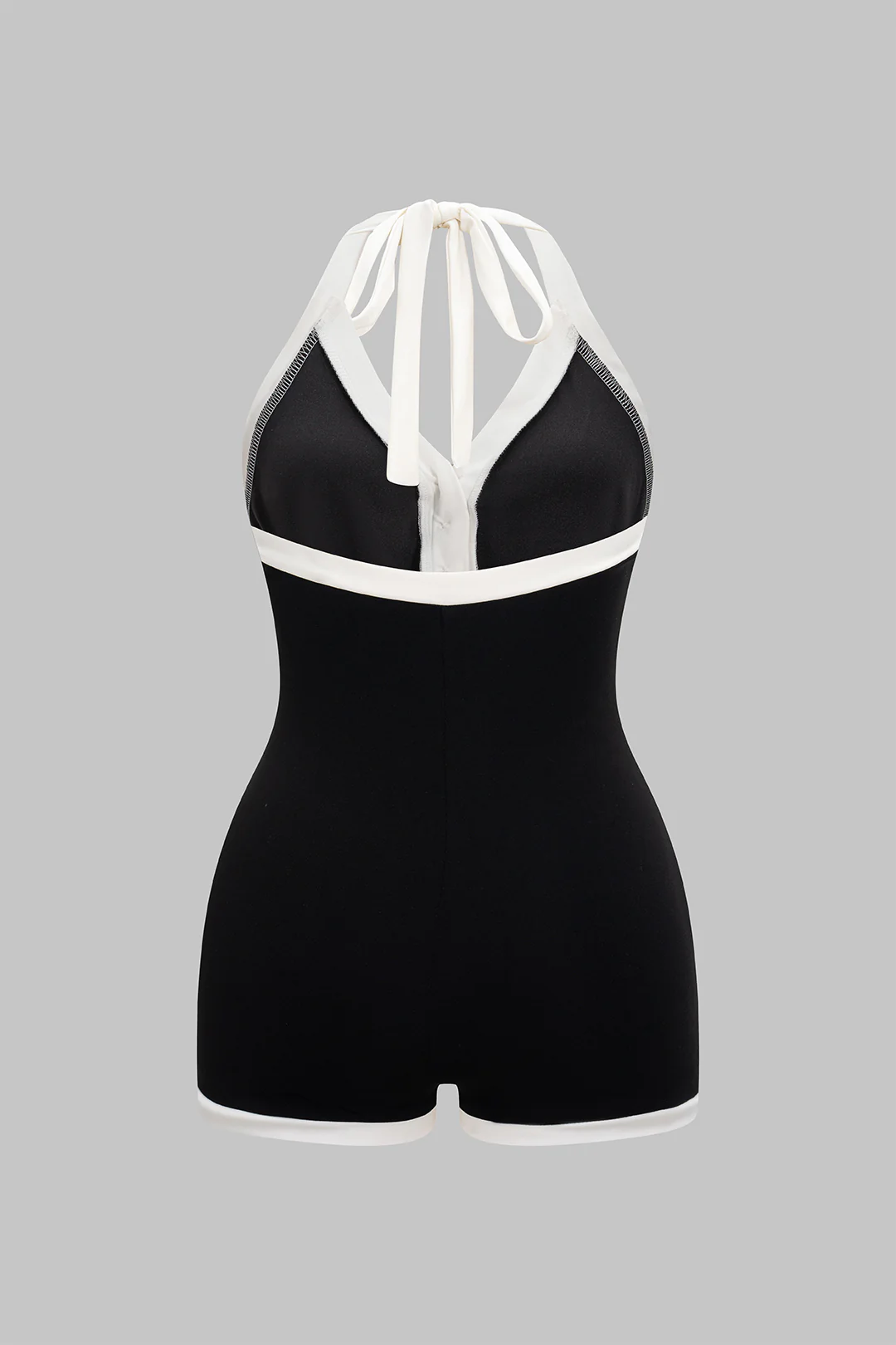 Plus Size Contrast Halter Tie-Up Backless Sleeveless Romper - Image 2