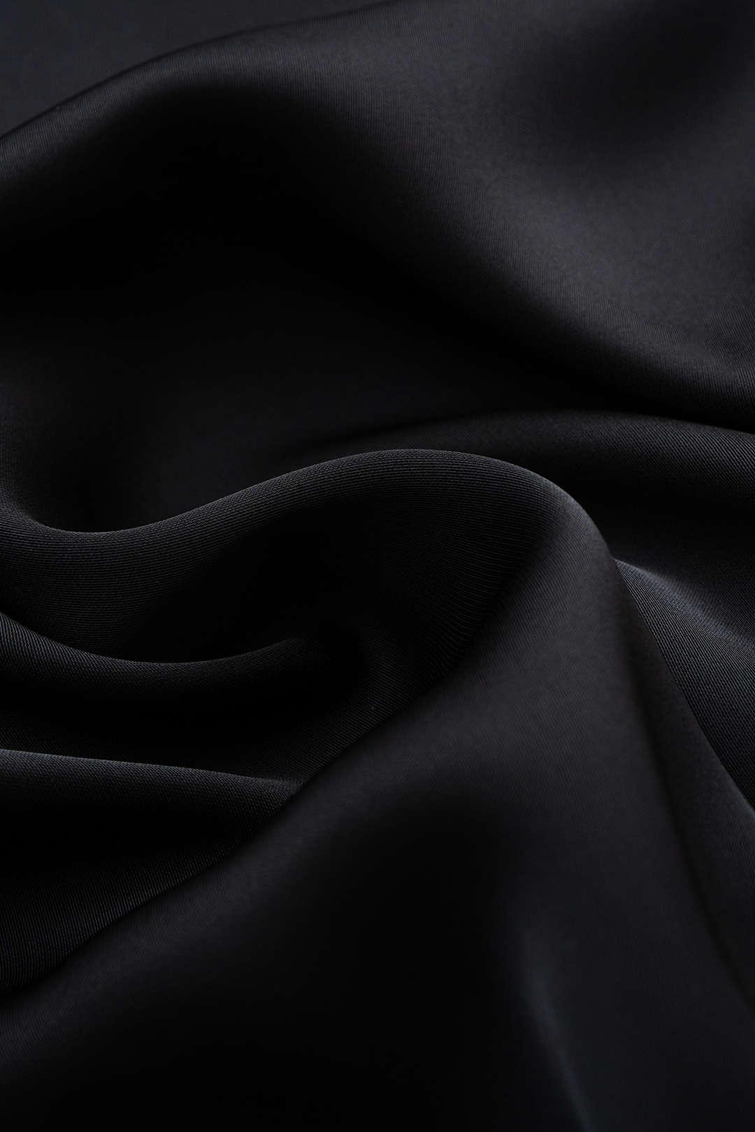 Satin Ruched Crossed Sleeveless Bodysuit - Image 3