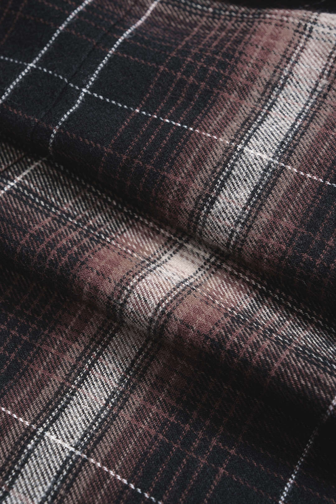 Plaid Print Button Long-Sleeve Shirt - Image 6