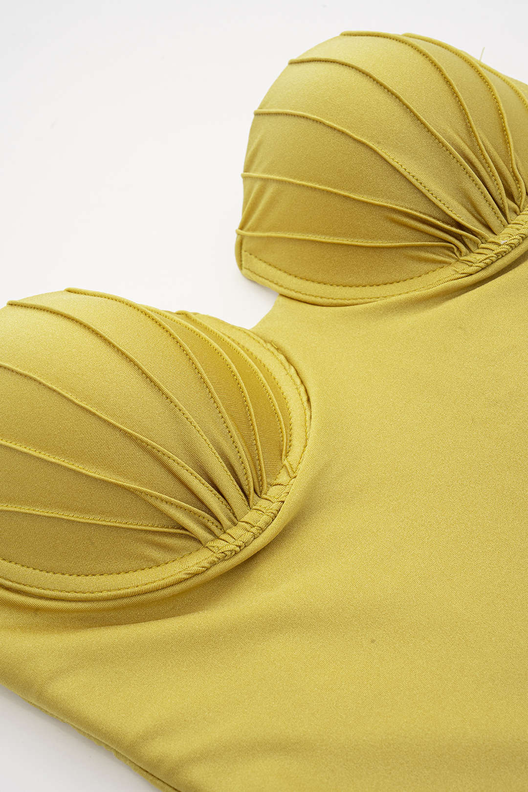 Solid One Shoulder Asymmetrical Ruched Cut Out Bikini Set - Image 10