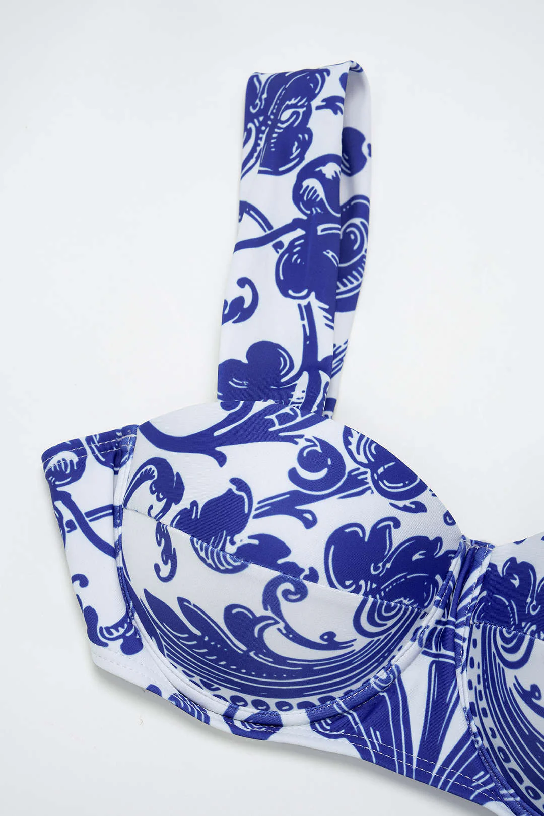 Retro Print Tie-Up Bikini Set - Image 5