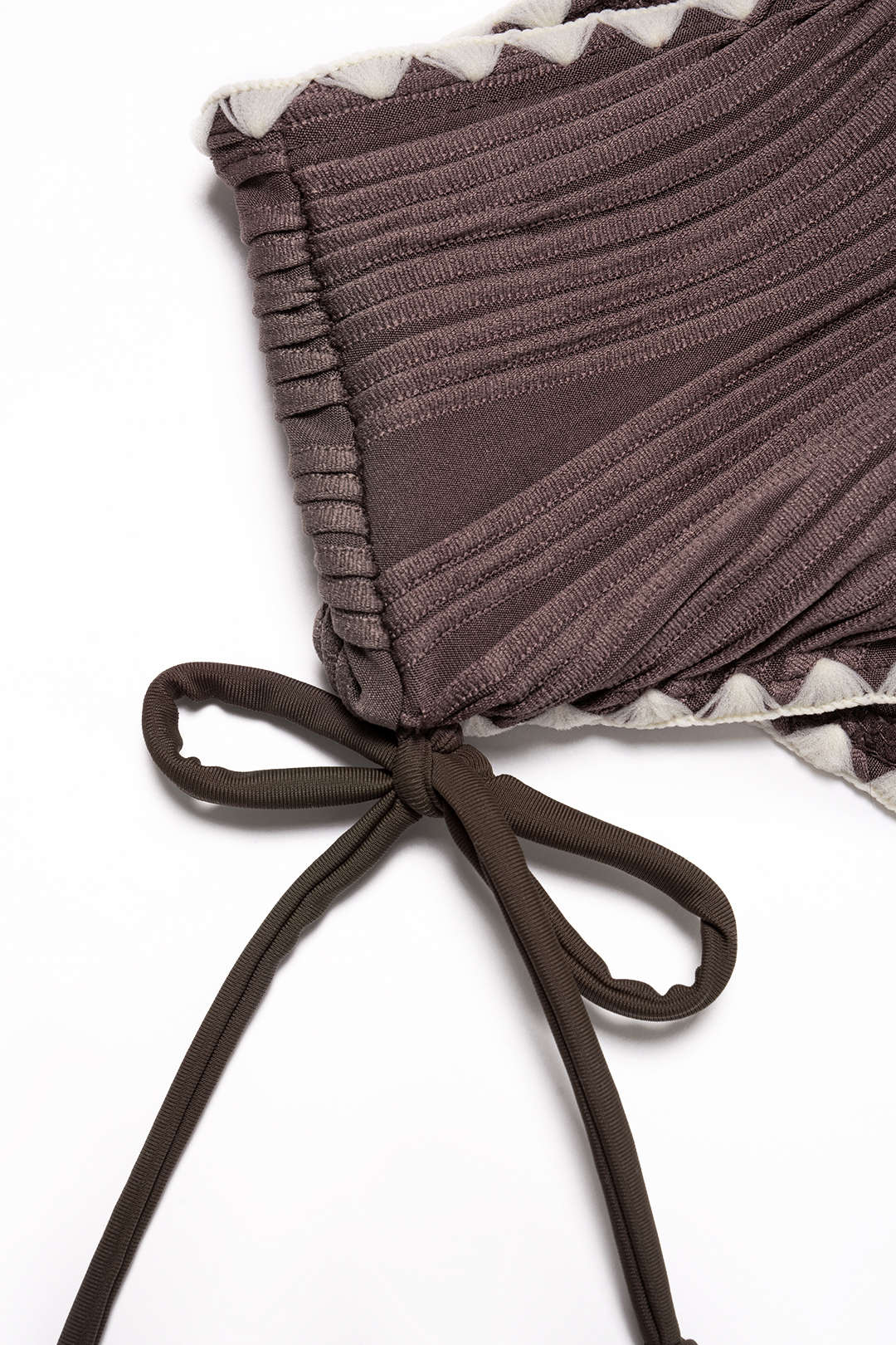 Contrast Halter Tie-Up Bikini Set - Image 4